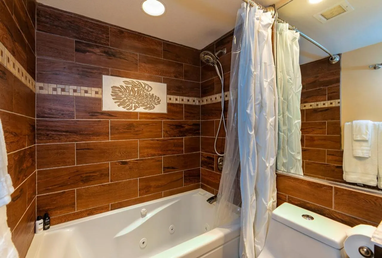 Maui Banyan H205 By Coldwell Banker Island Vacations Villa Wailea  United States